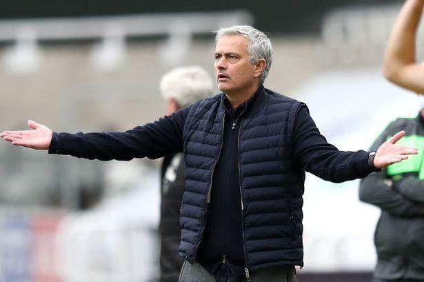 开云体育入口-穆帅:有些失误算不上失误 因为这与球员能力有关